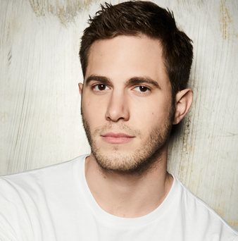 Performer: Blake Jenner