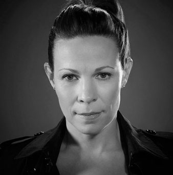 Performer: Lili Taylor